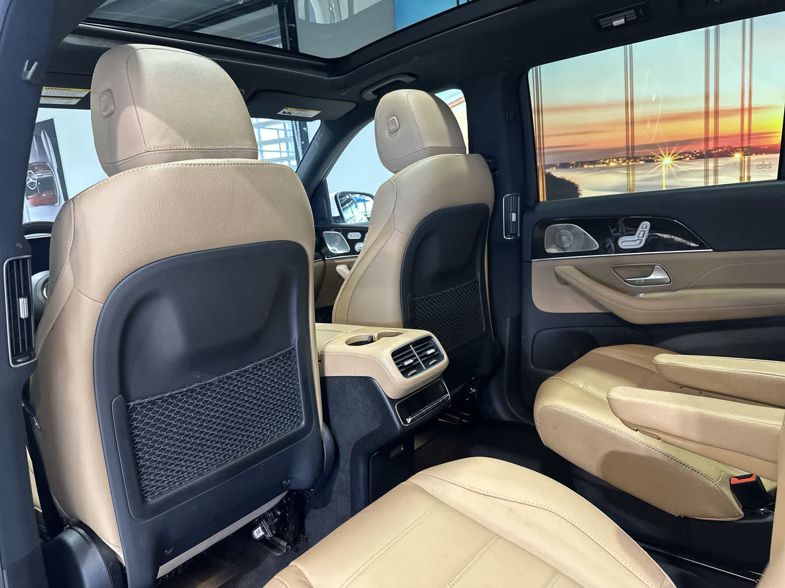 Thumbnail: 2024 Mercedes-Benz GLS - 23