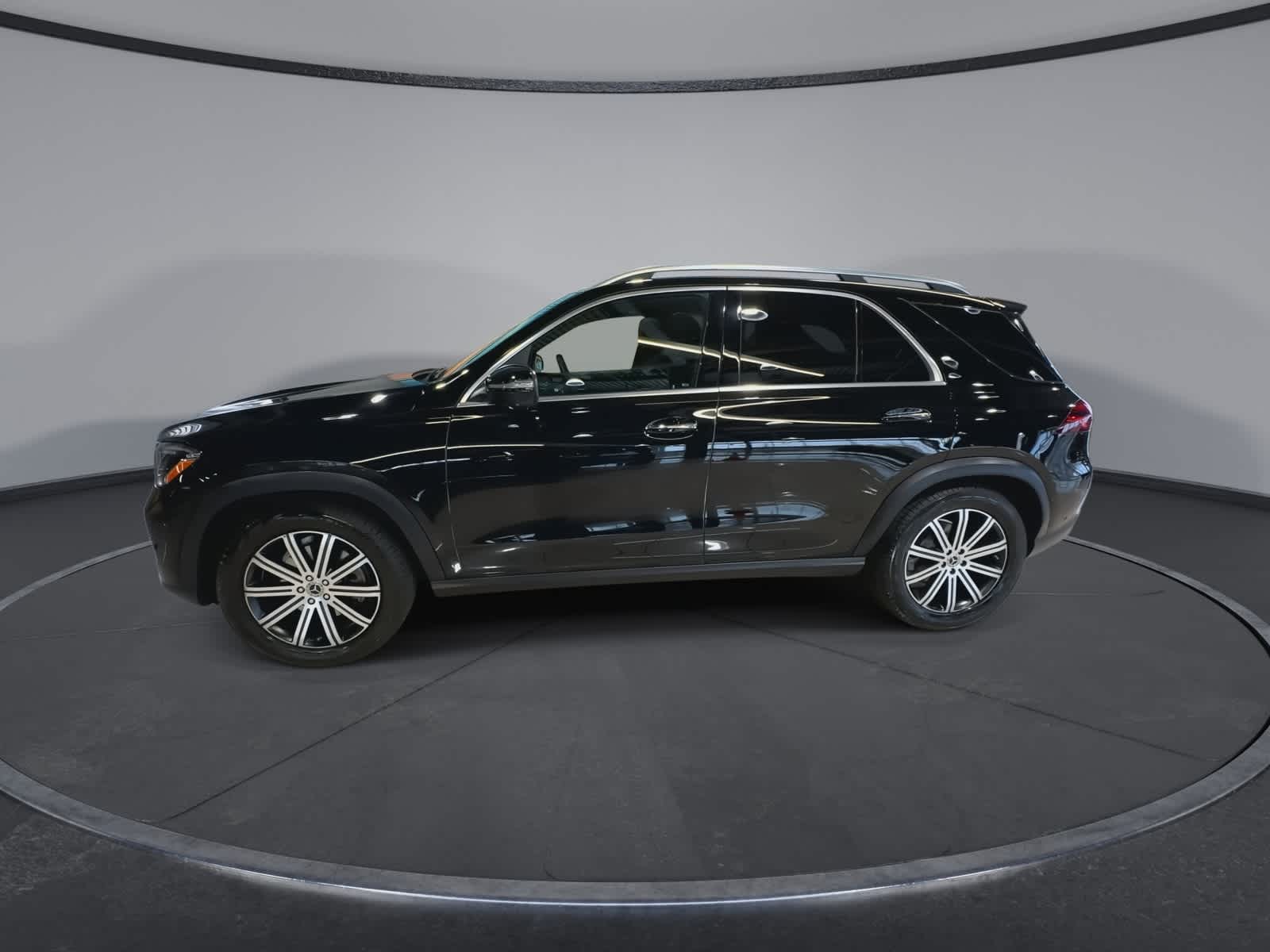 Thumbnail: 2024 Mercedes-Benz GLE - 8