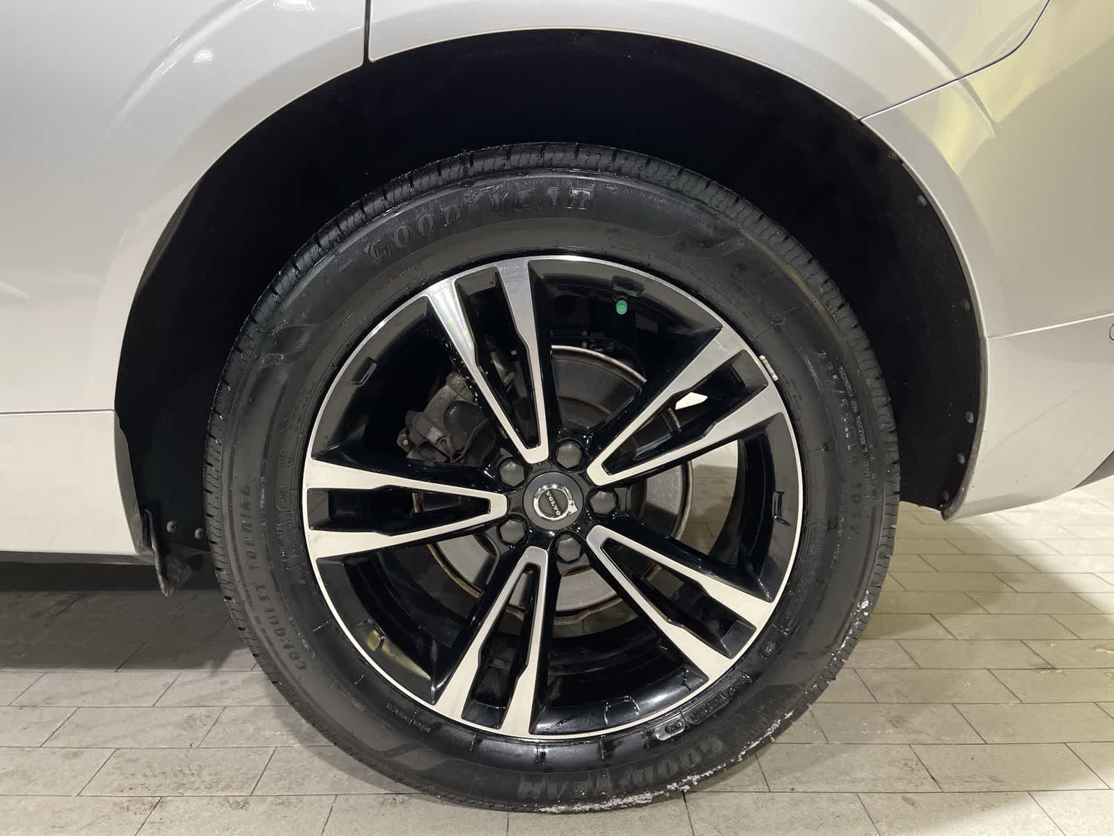 Thumbnail: 2019 Volvo XC60 - 20