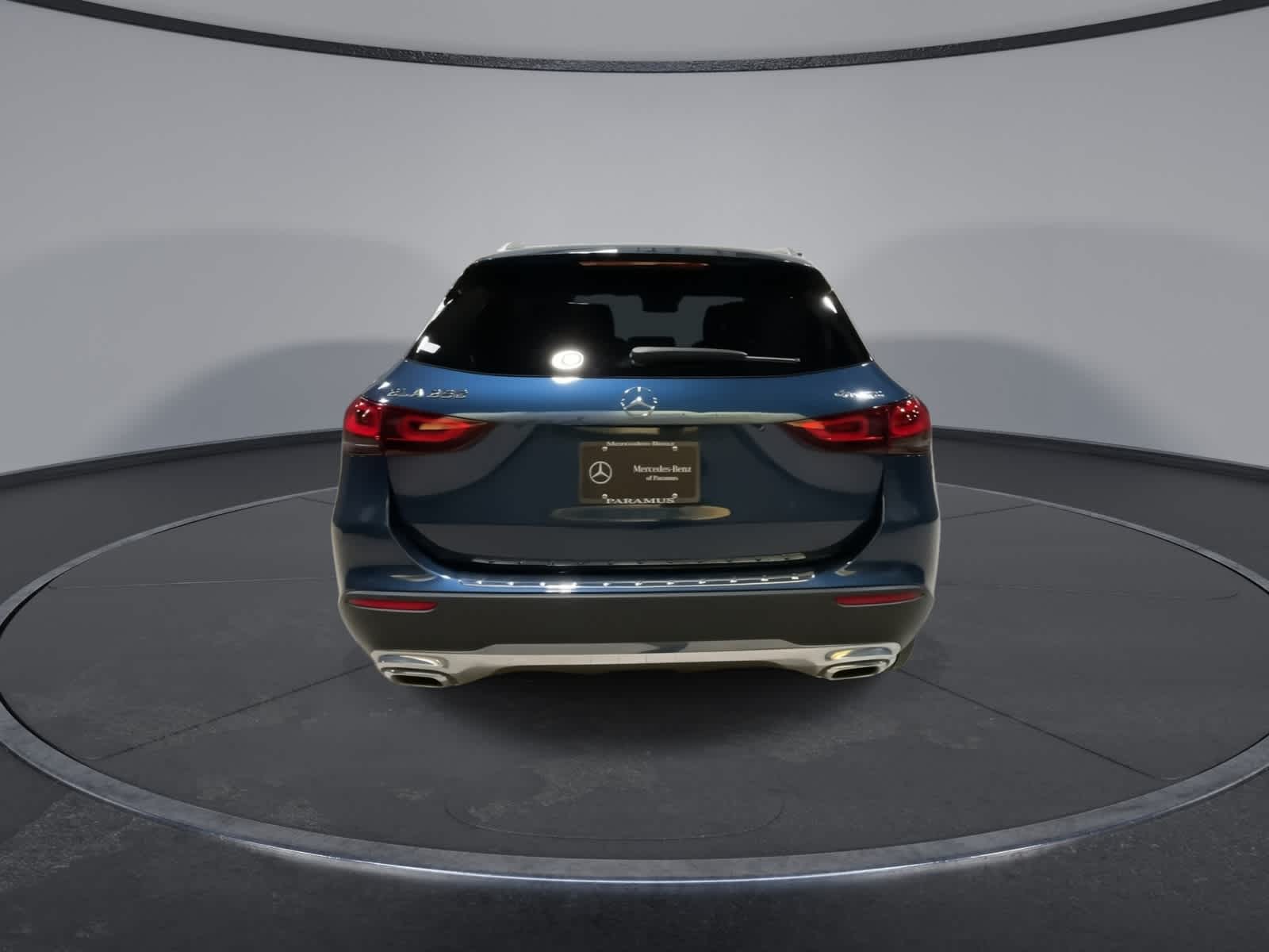 Thumbnail: 2023 Mercedes-Benz GLA - 10