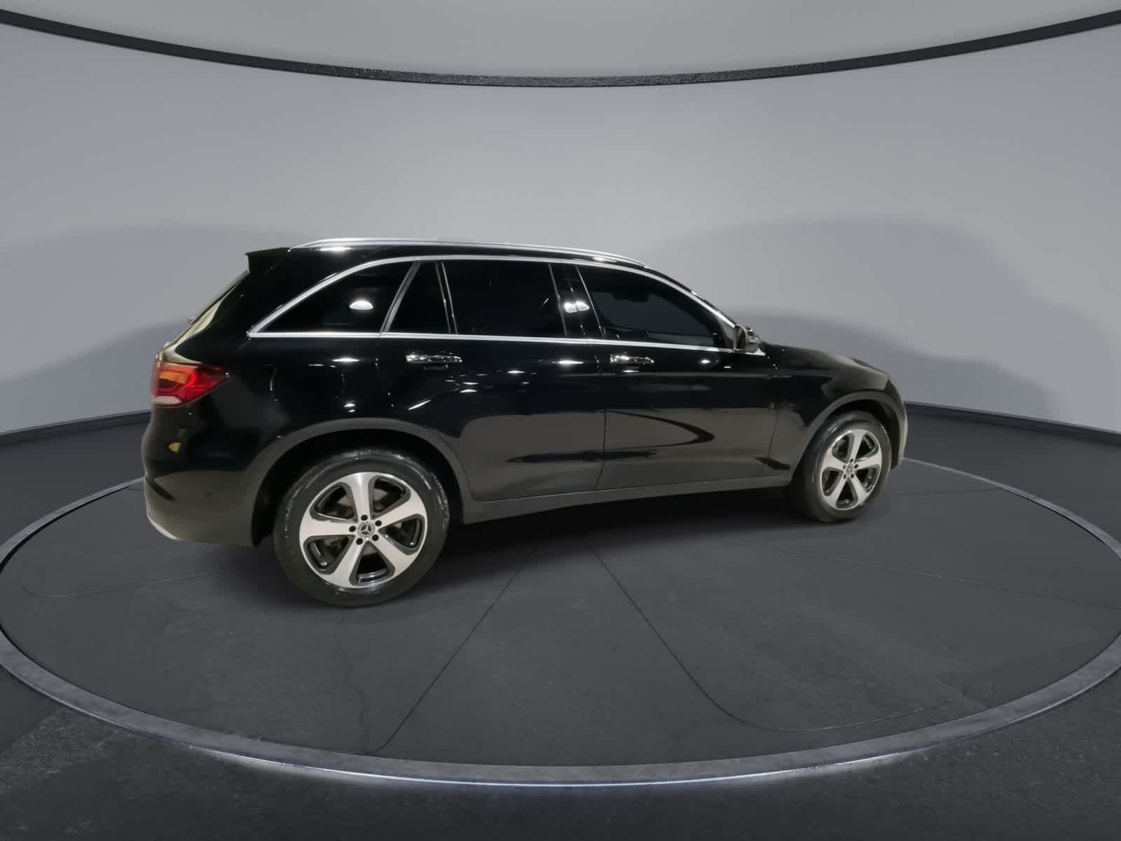 Thumbnail: 2020 Mercedes-Benz GLC - 12