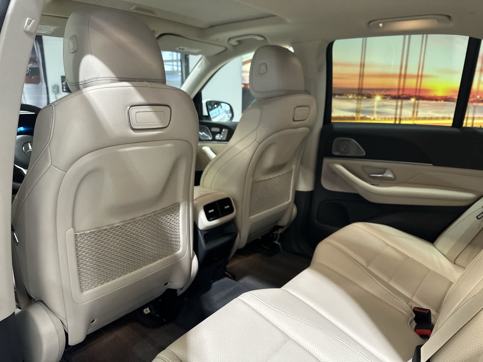 Thumbnail: 2020 Mercedes-Benz GLE - 24