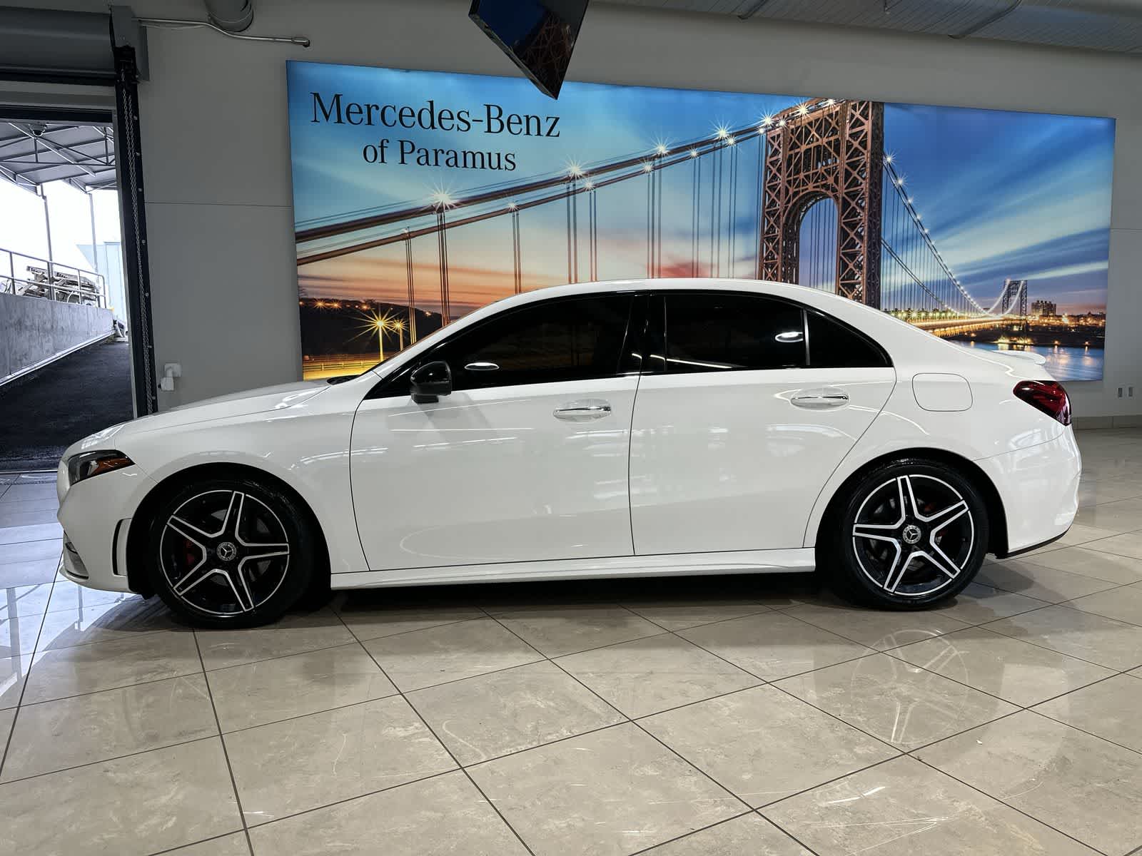 Thumbnail: 2021 Mercedes-Benz A-Class - 15