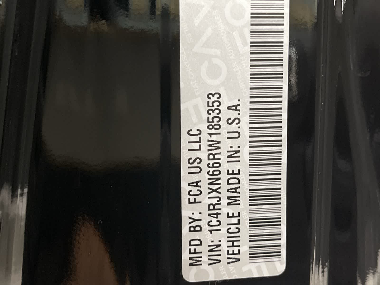 Thumbnail: 2024 Jeep Wrangler - 32