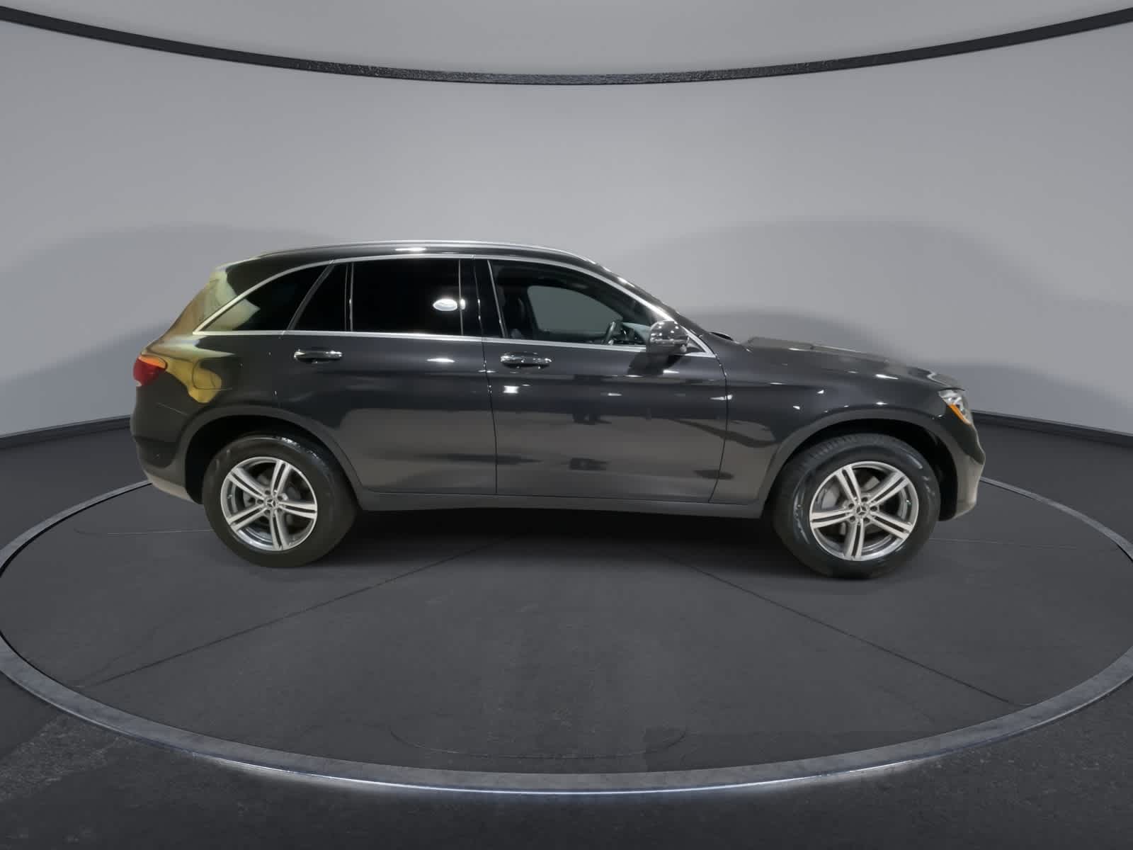 Thumbnail: 2022 Mercedes-Benz GLC - 13