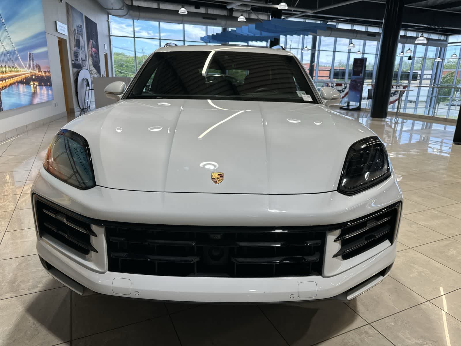 Thumbnail: 2024 Porsche Cayenne - 17