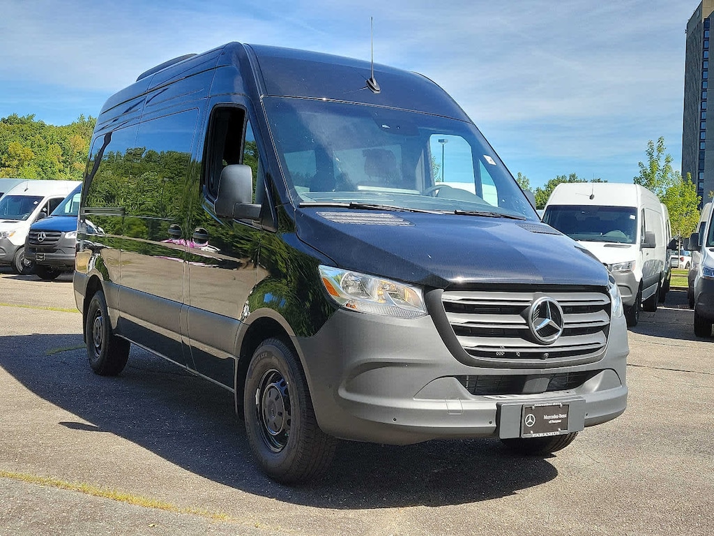 New 2024 Mercedes-Benz Sprinter 2500 Standard Roof 4-Cyl Diesel HO Van