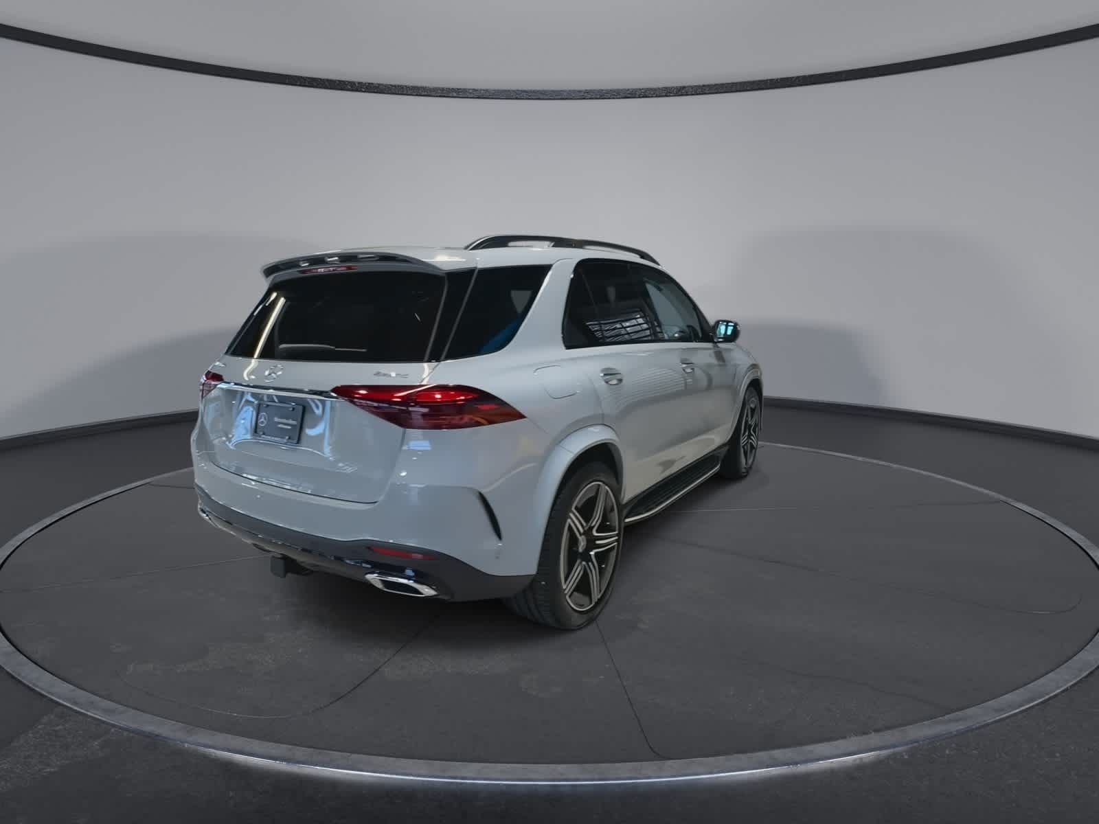 Thumbnail: 2026 Mercedes-Benz GLE - 11