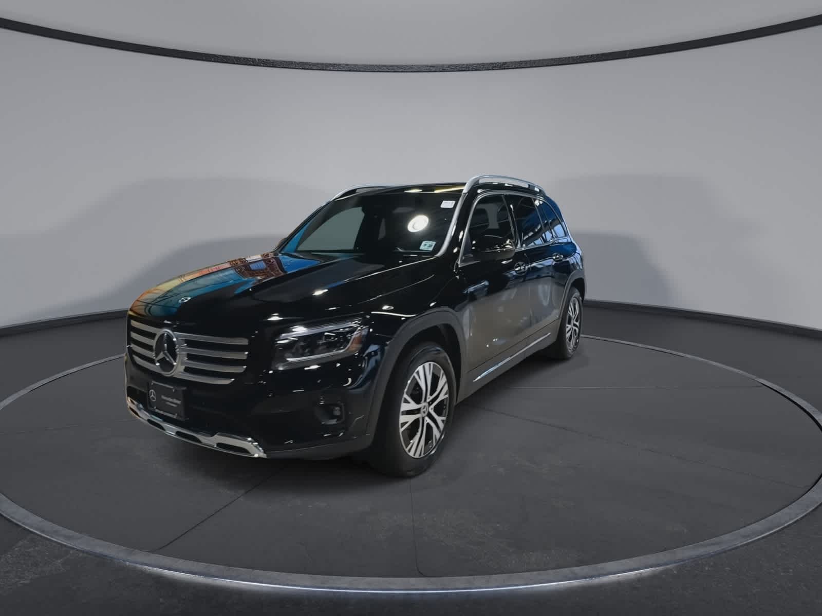 Thumbnail: 2025 Mercedes-Benz GLB - 5