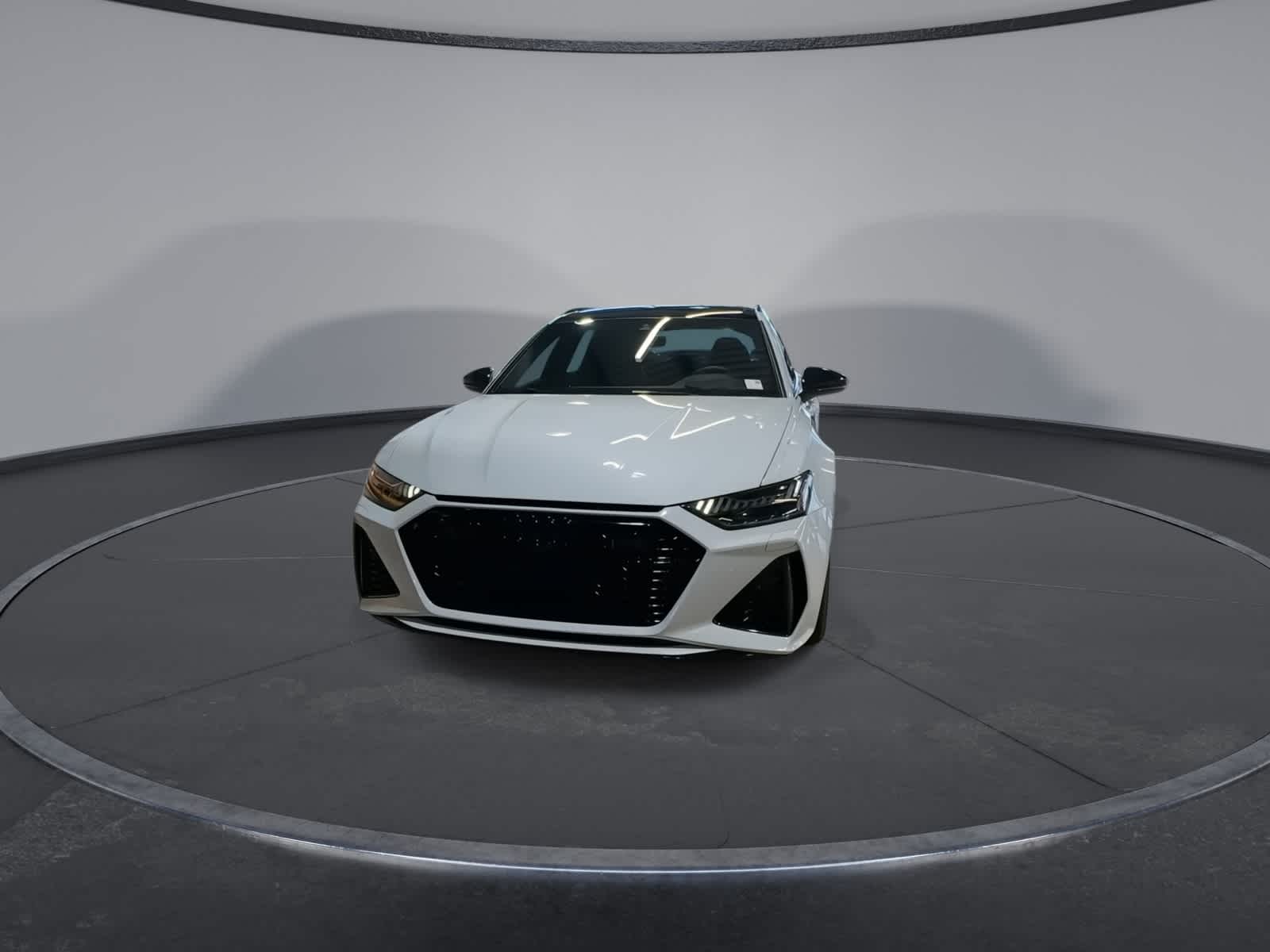 Thumbnail: 2023 Audi RS 6 - 7