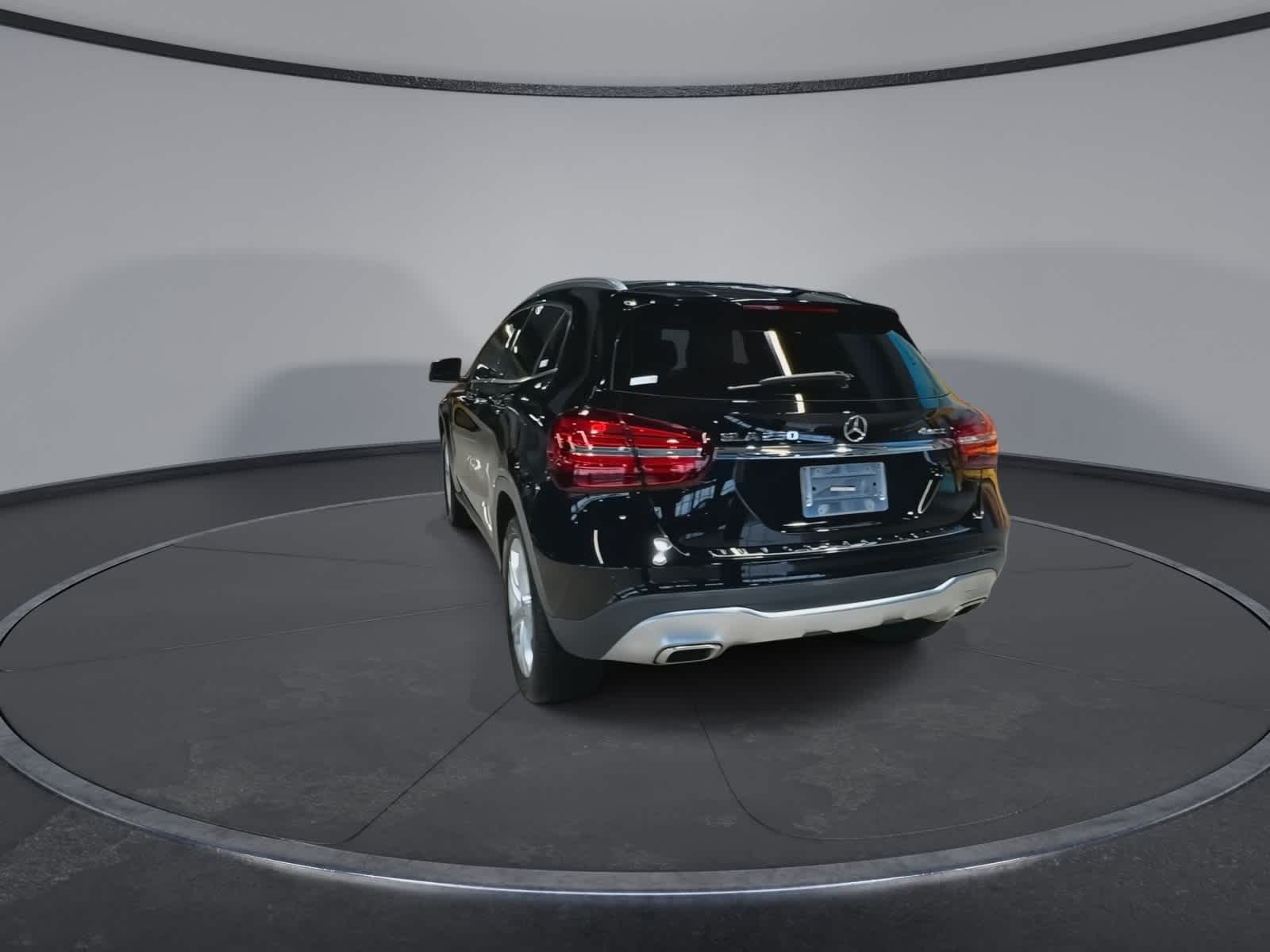 Thumbnail: 2020 Mercedes-Benz GLA - 9