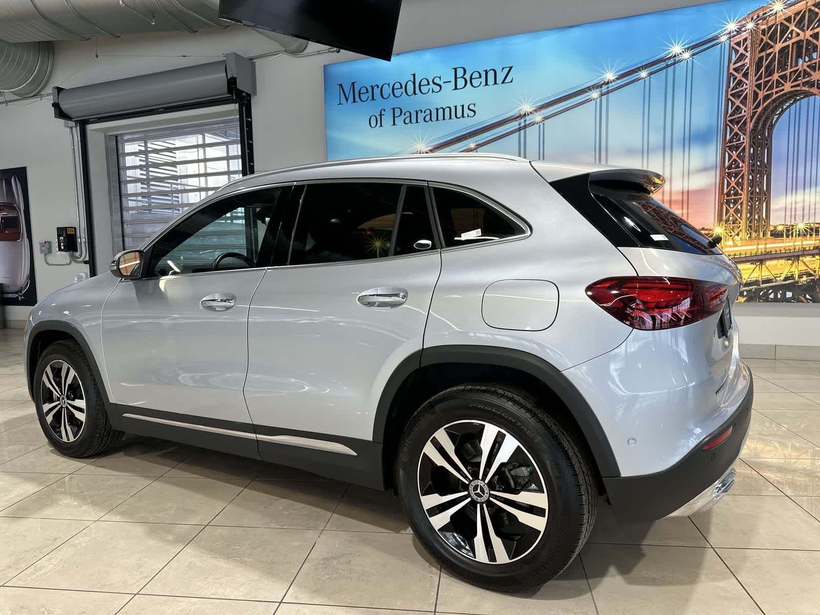 Thumbnail: 2024 Mercedes-Benz GLA - 16