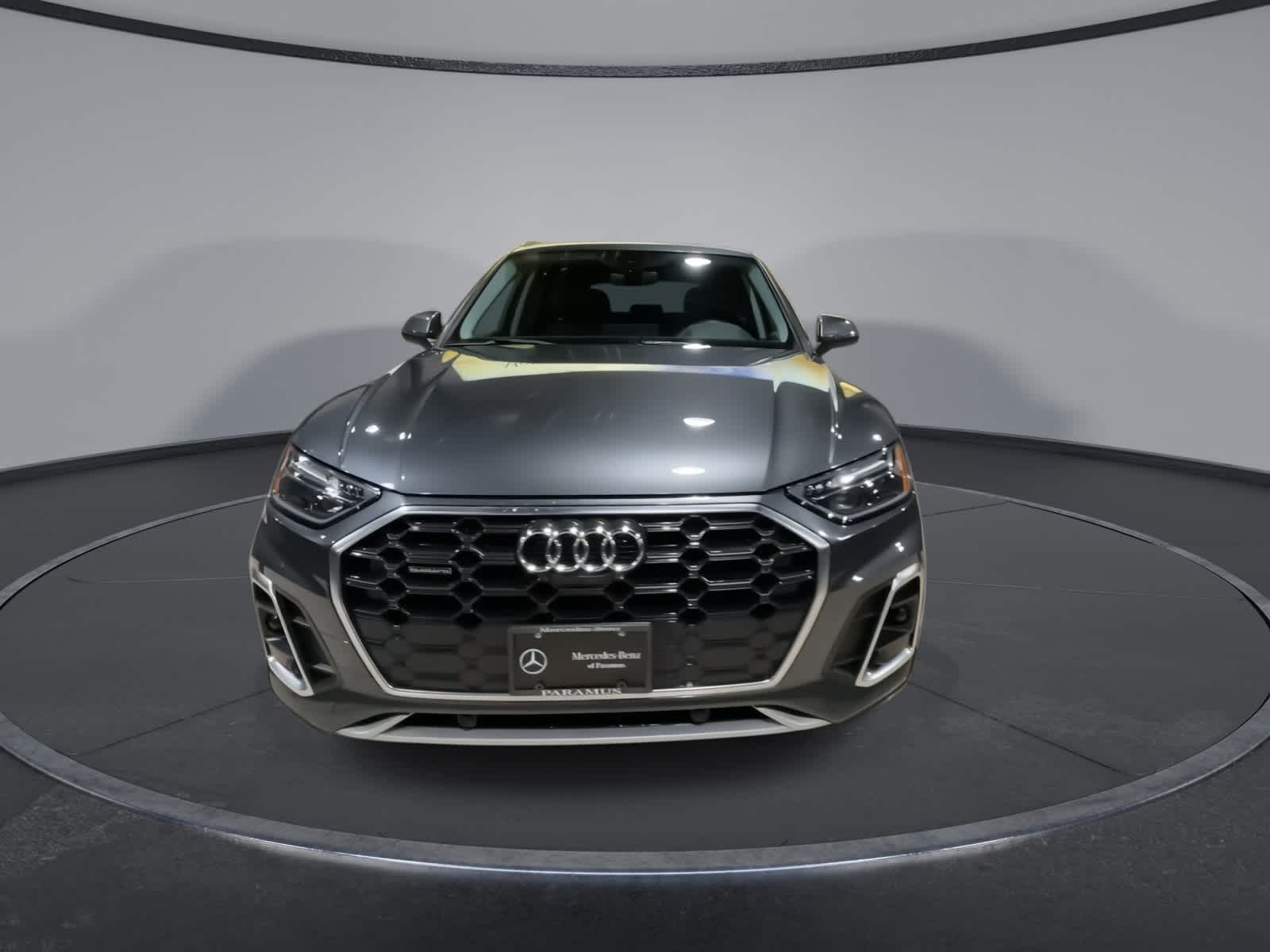 Thumbnail: 2023 Audi Q5 - 4