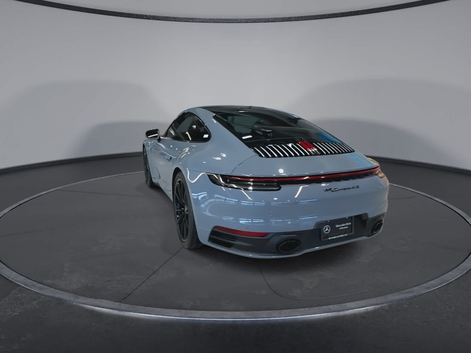 Thumbnail: 2023 Porsche 911 - 9