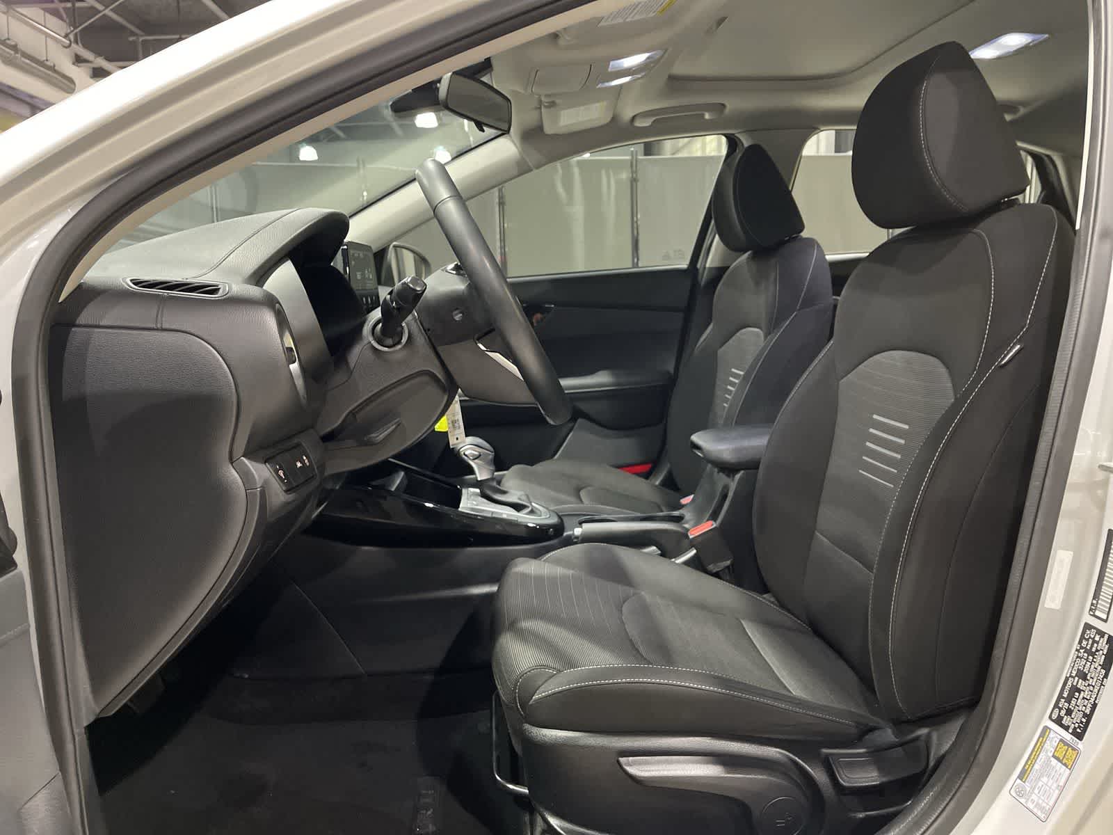 Thumbnail: 2019 Kia Forte - 23