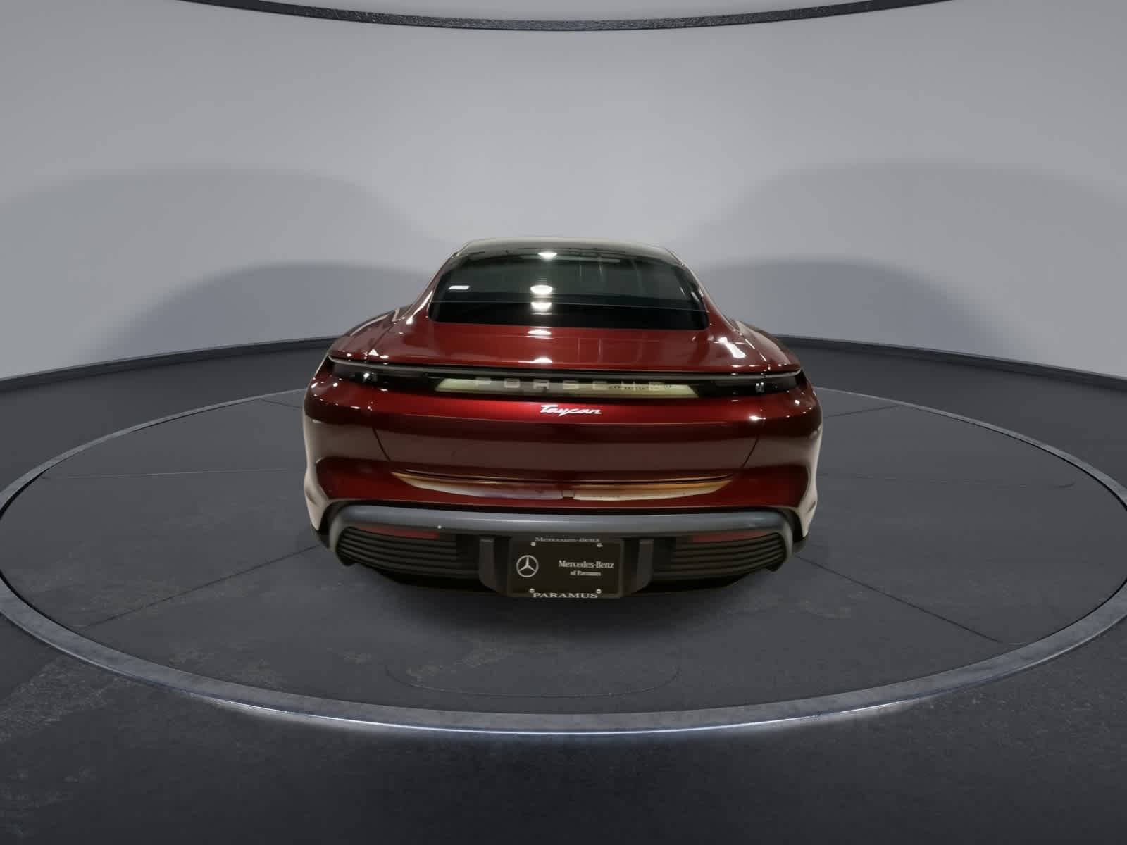 Thumbnail: 2022 Porsche Taycan - 11