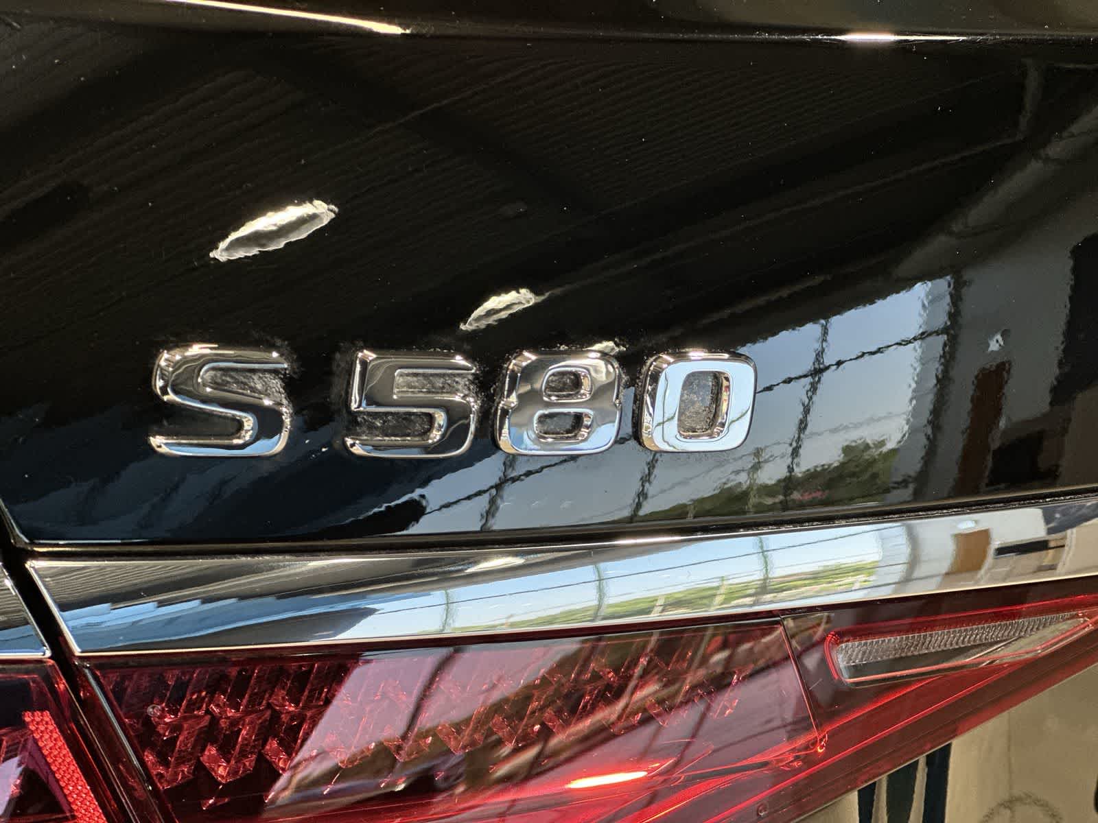 Thumbnail: 2024 Mercedes-Benz S-Class - 19