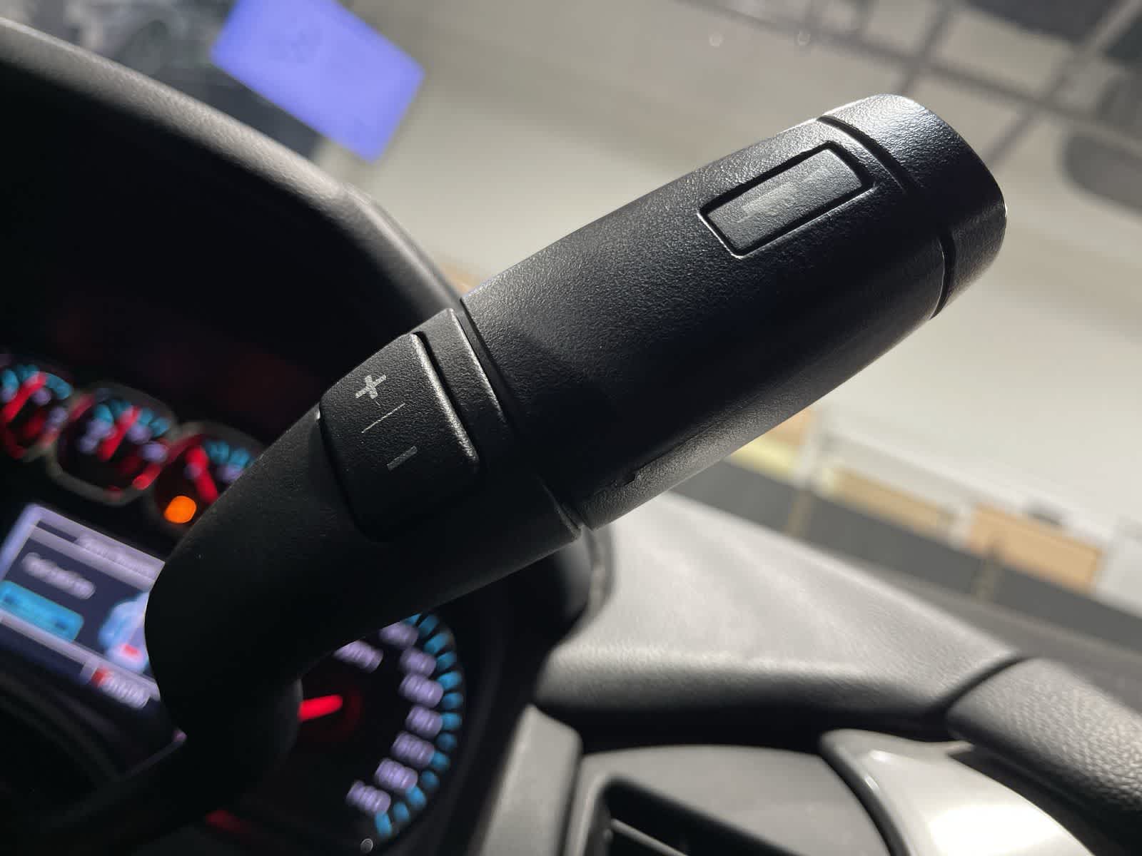 Thumbnail: 2016 Chevrolet Suburban - 29