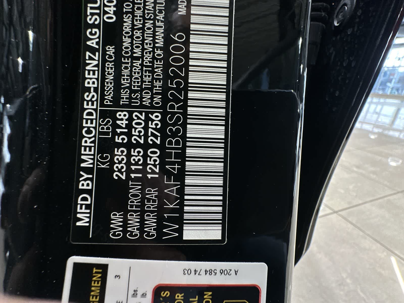 Thumbnail: 2025 Mercedes-Benz C-Class - 33