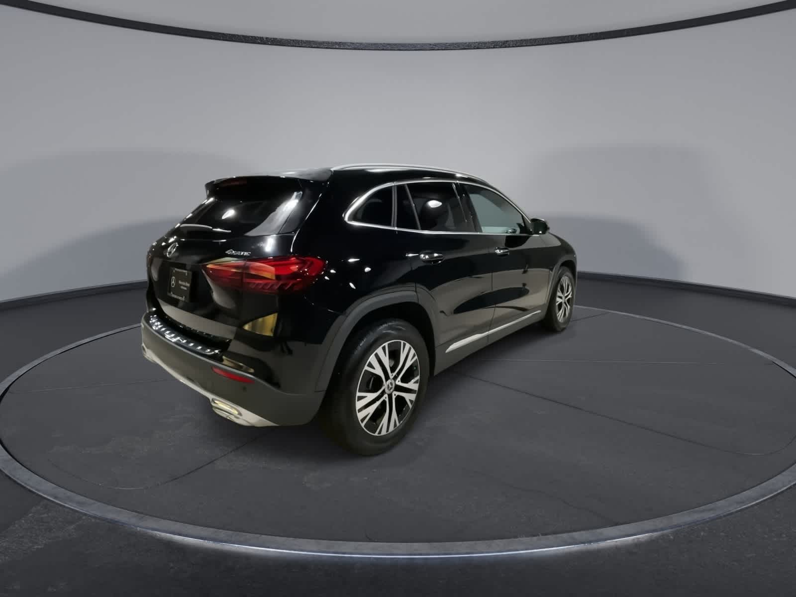 Thumbnail: 2025 Mercedes-Benz GLA - 11