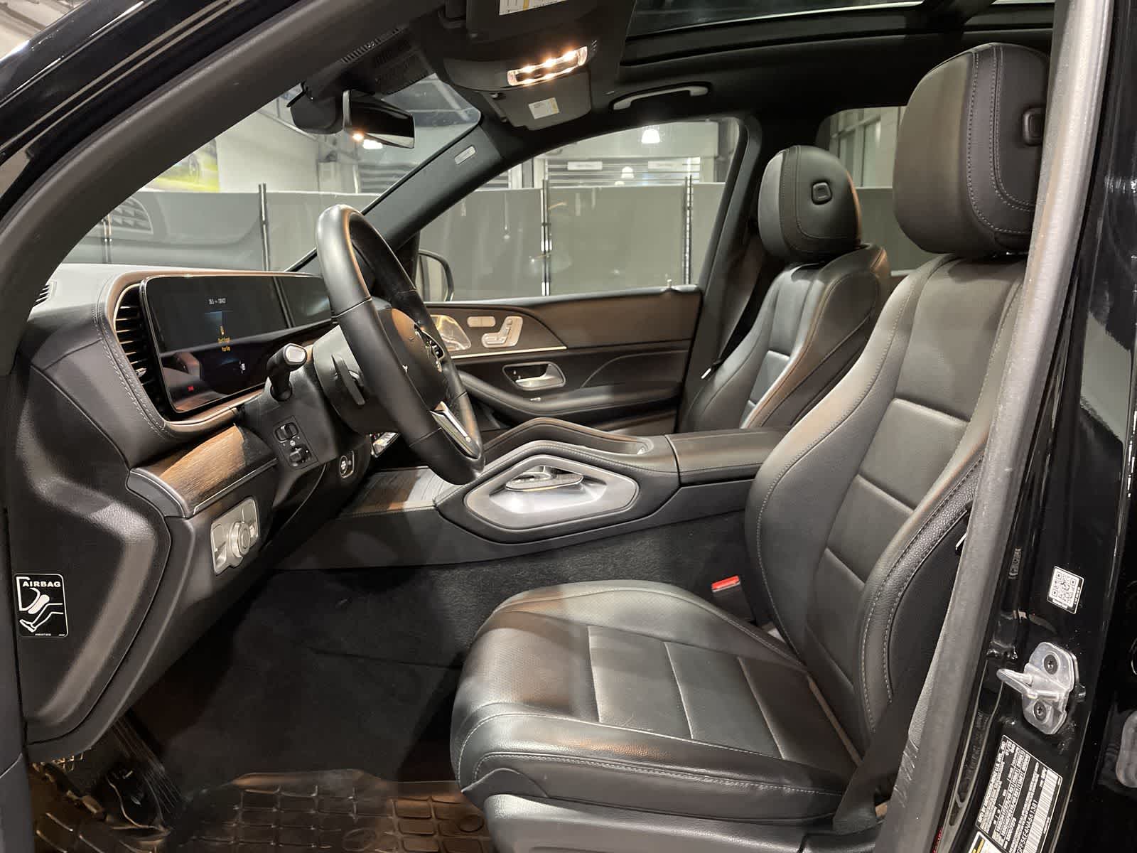 Thumbnail: 2022 Mercedes-Benz GLS - 14