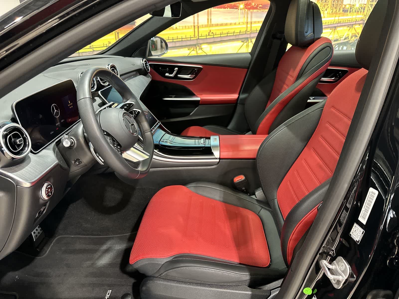 Thumbnail: 2025 Mercedes-Benz C-Class - 14