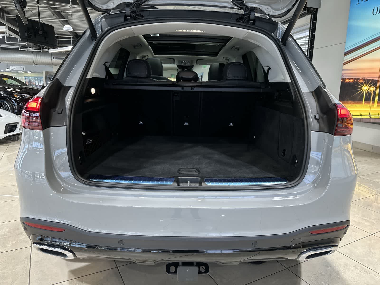 Thumbnail: 2026 Mercedes-Benz GLE - 31