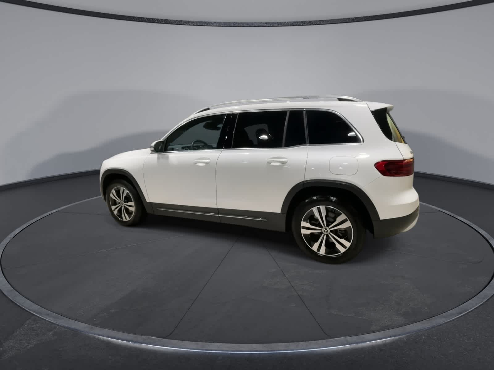 Thumbnail: 2025 Mercedes-Benz GLB - 8