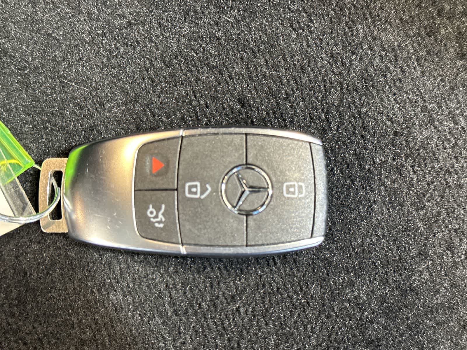 Thumbnail: 2023 Mercedes-Benz GLE - 32