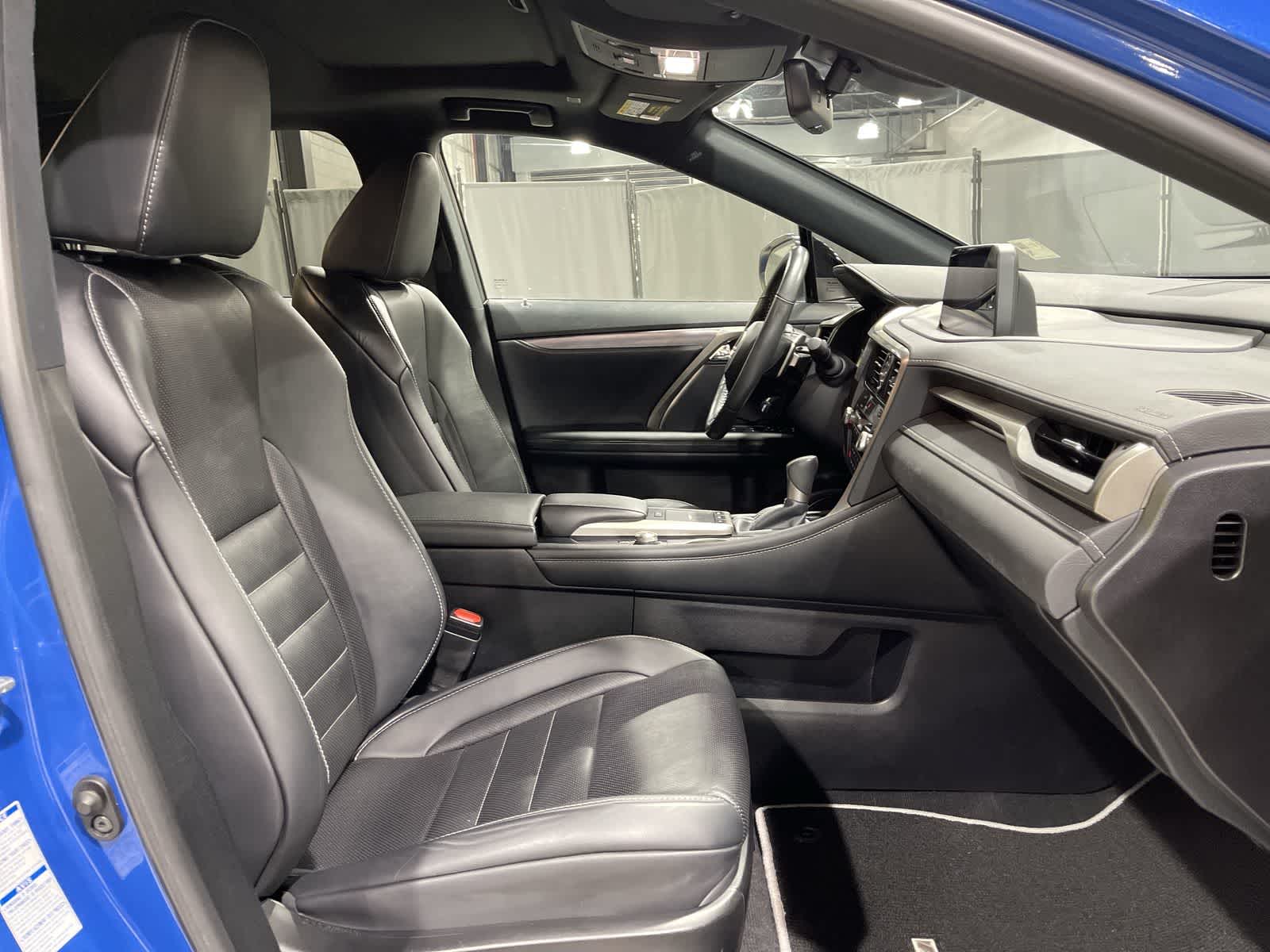 Thumbnail: 2022 Lexus RX - 26