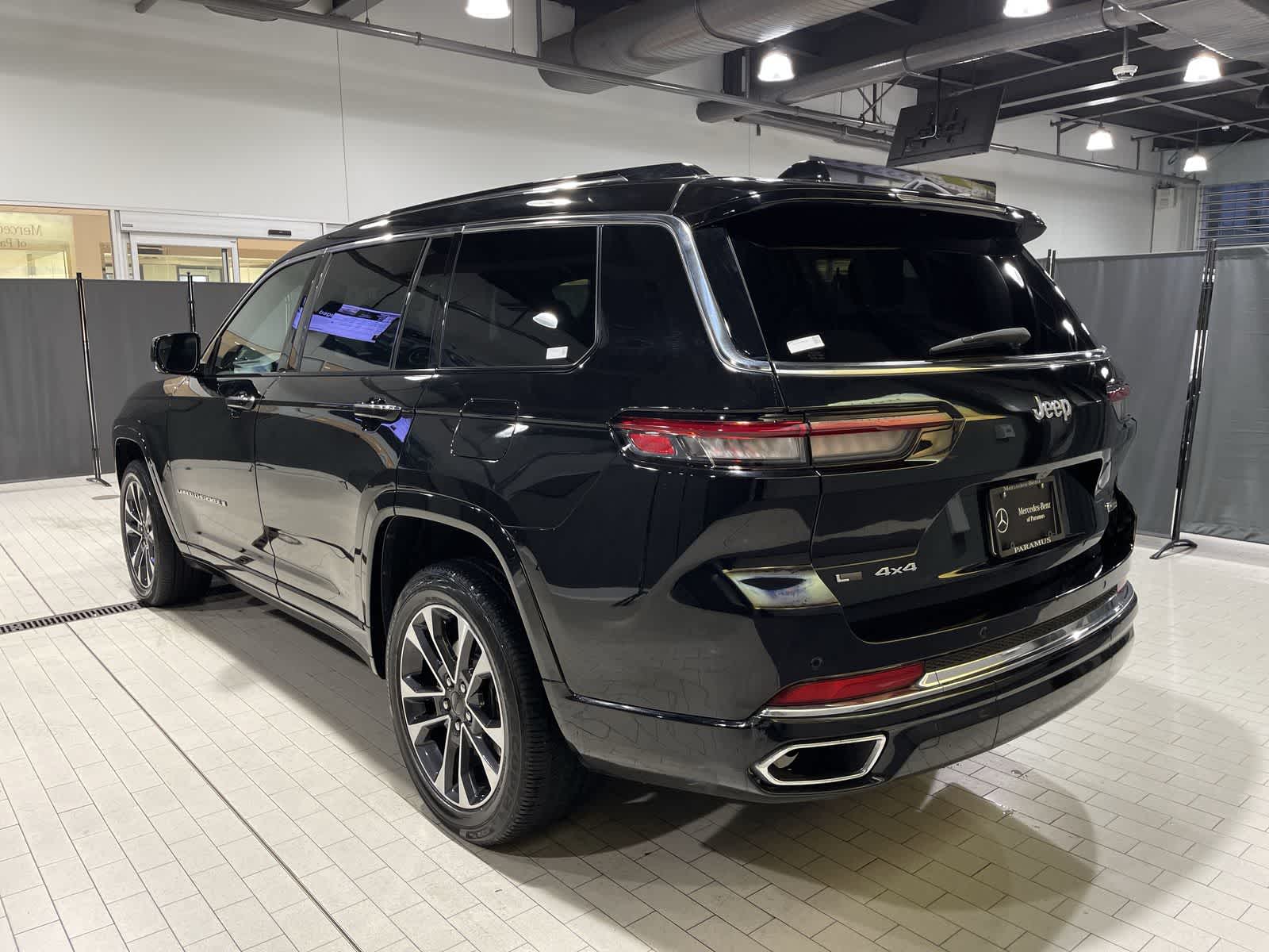 Thumbnail: 2021 Jeep Grand Cherokee L - 16