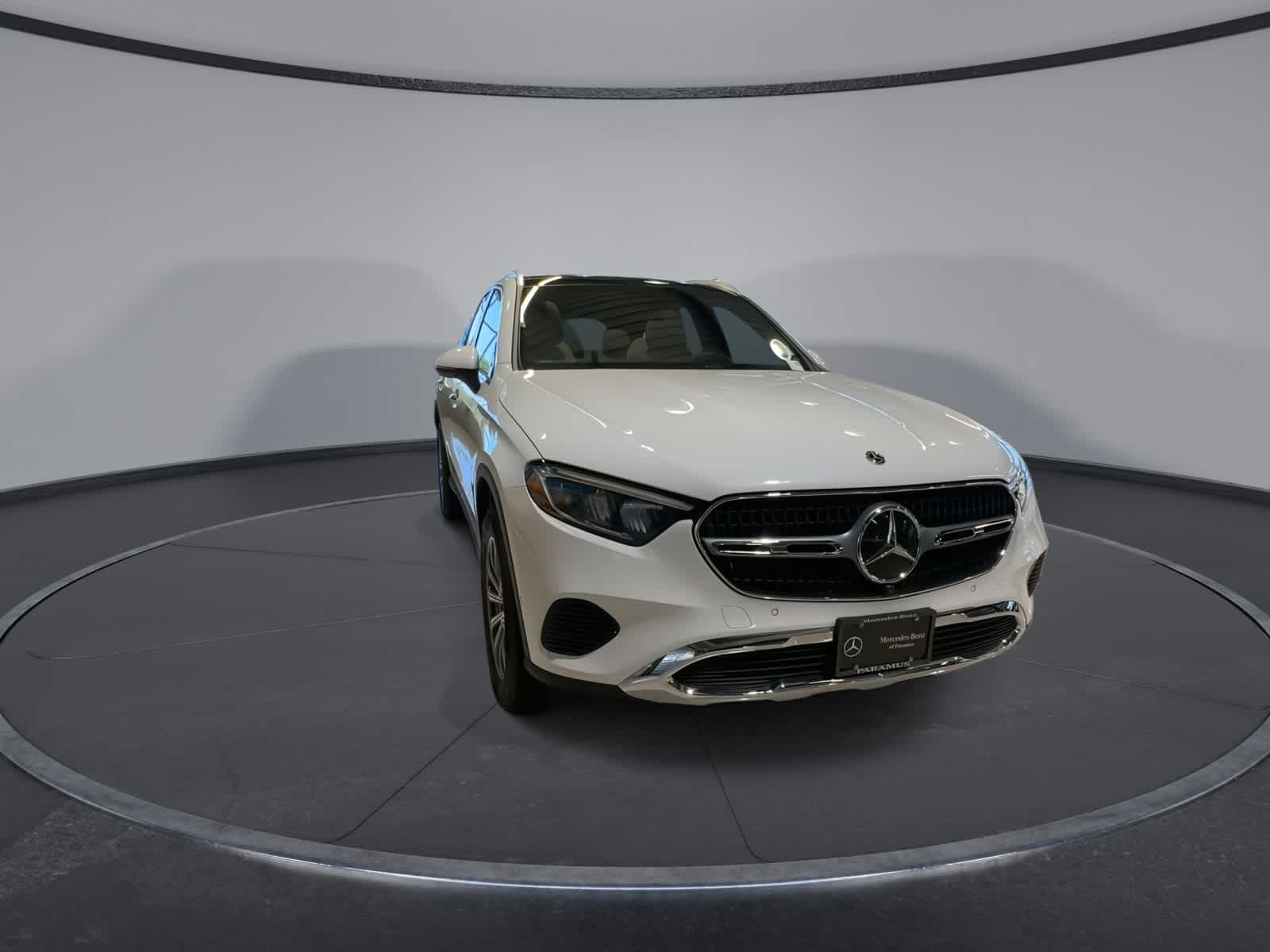 Thumbnail: 2026 Mercedes-Benz GLC - 3