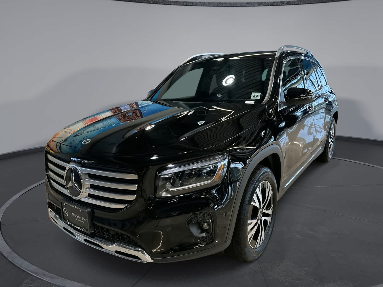 Thumbnail: 2025 Mercedes-Benz GLB - 1
