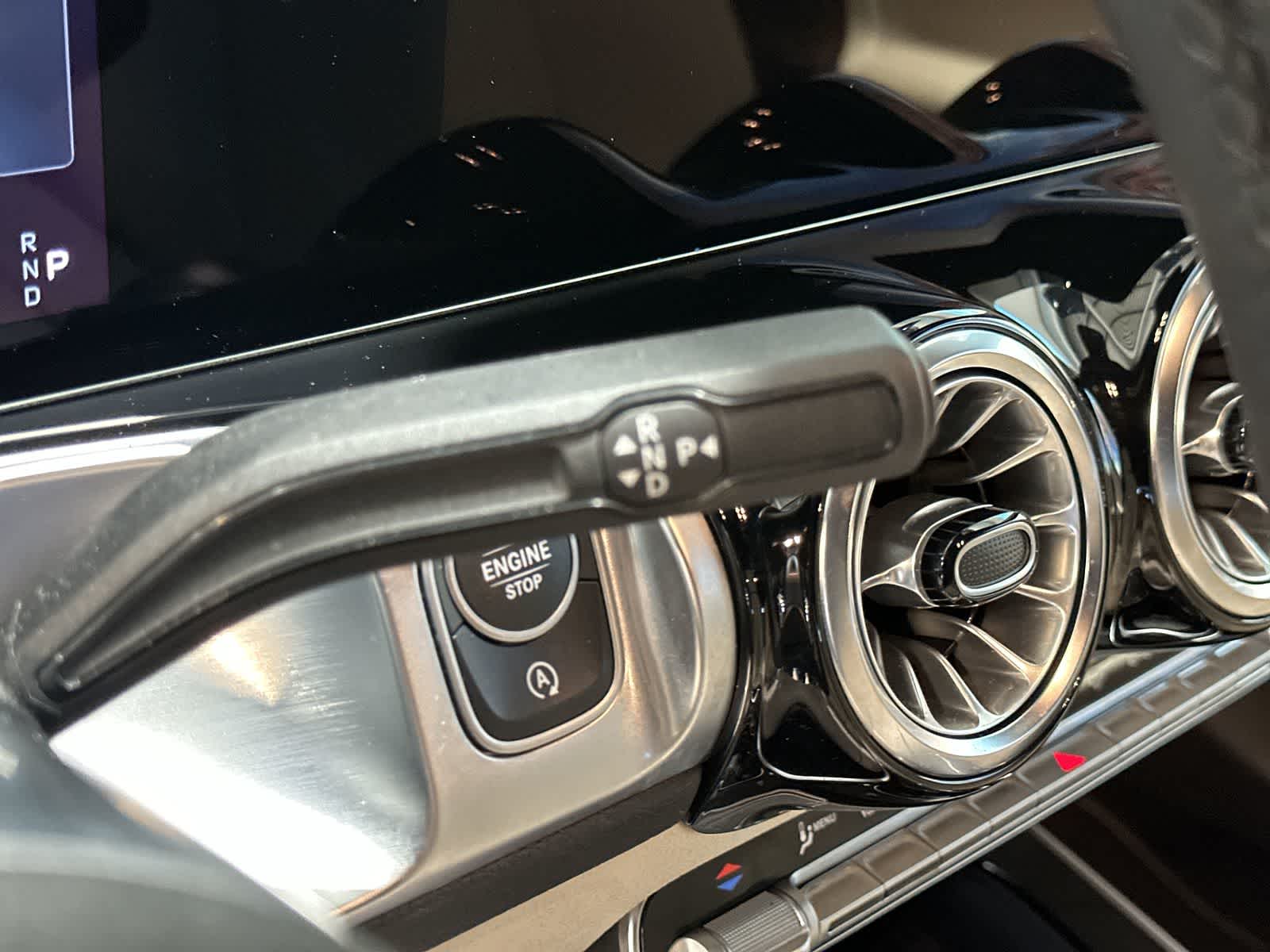 Thumbnail: 2025 Mercedes-Benz GLB - 29