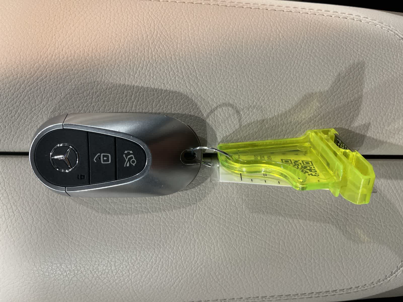 Thumbnail: 2022 Mercedes-Benz C-Class - 32