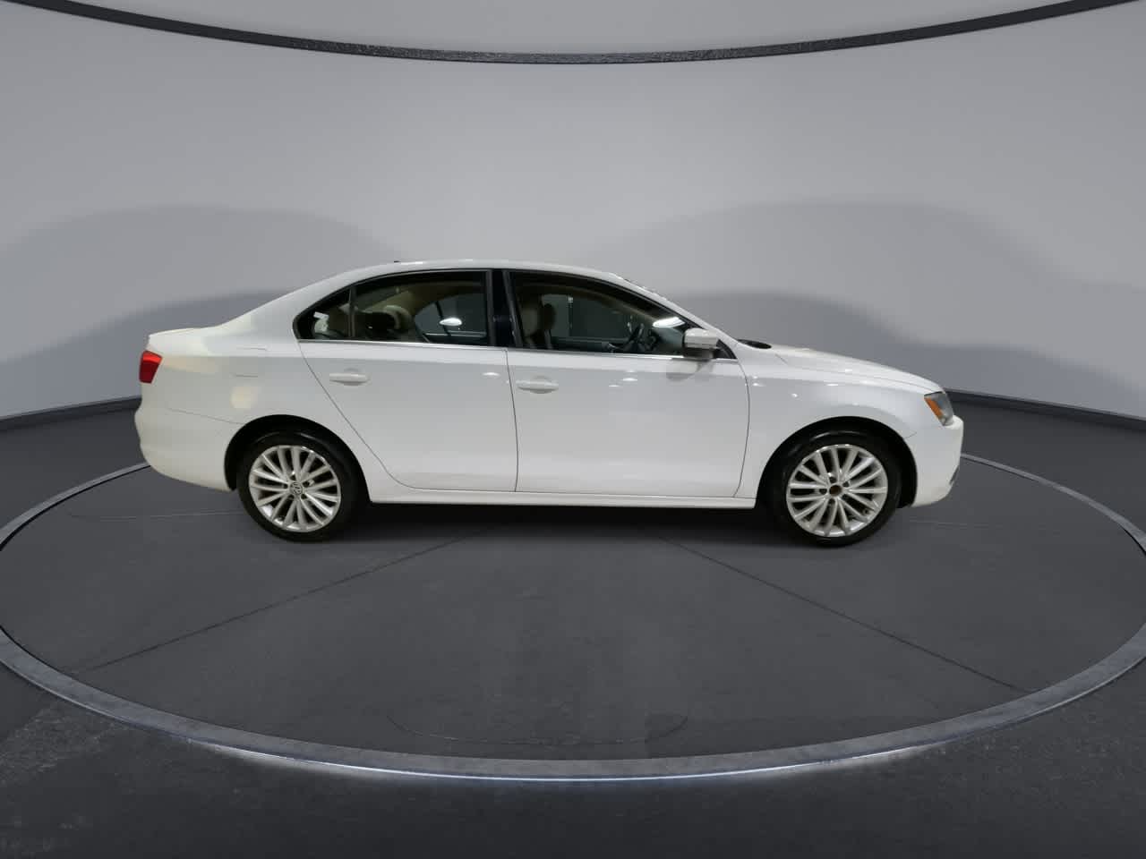 Thumbnail: 2014 Volkswagen Jetta - 13