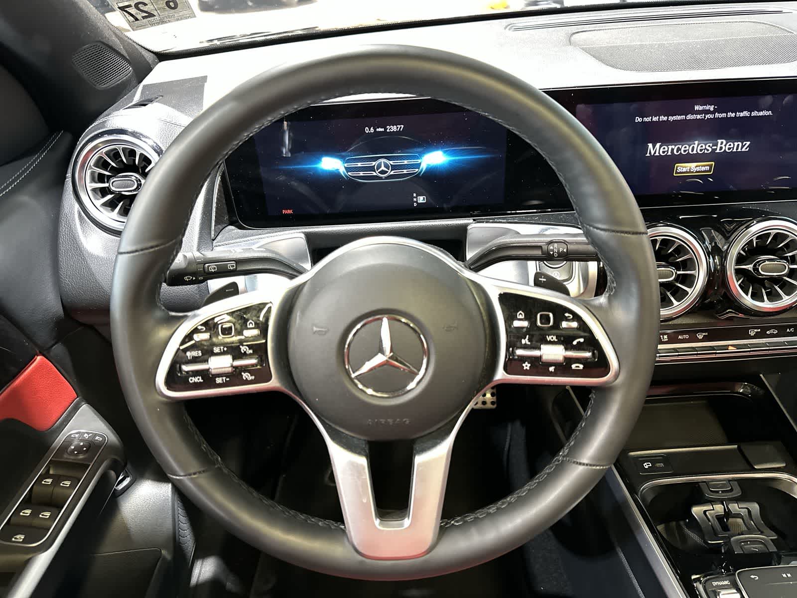 Thumbnail: 2022 Mercedes-Benz GLB - 27