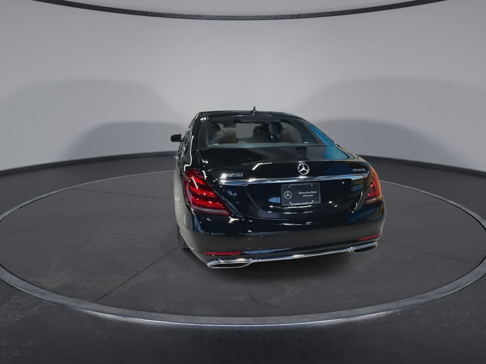 Thumbnail: 2018 Mercedes-Benz S-Class - 9