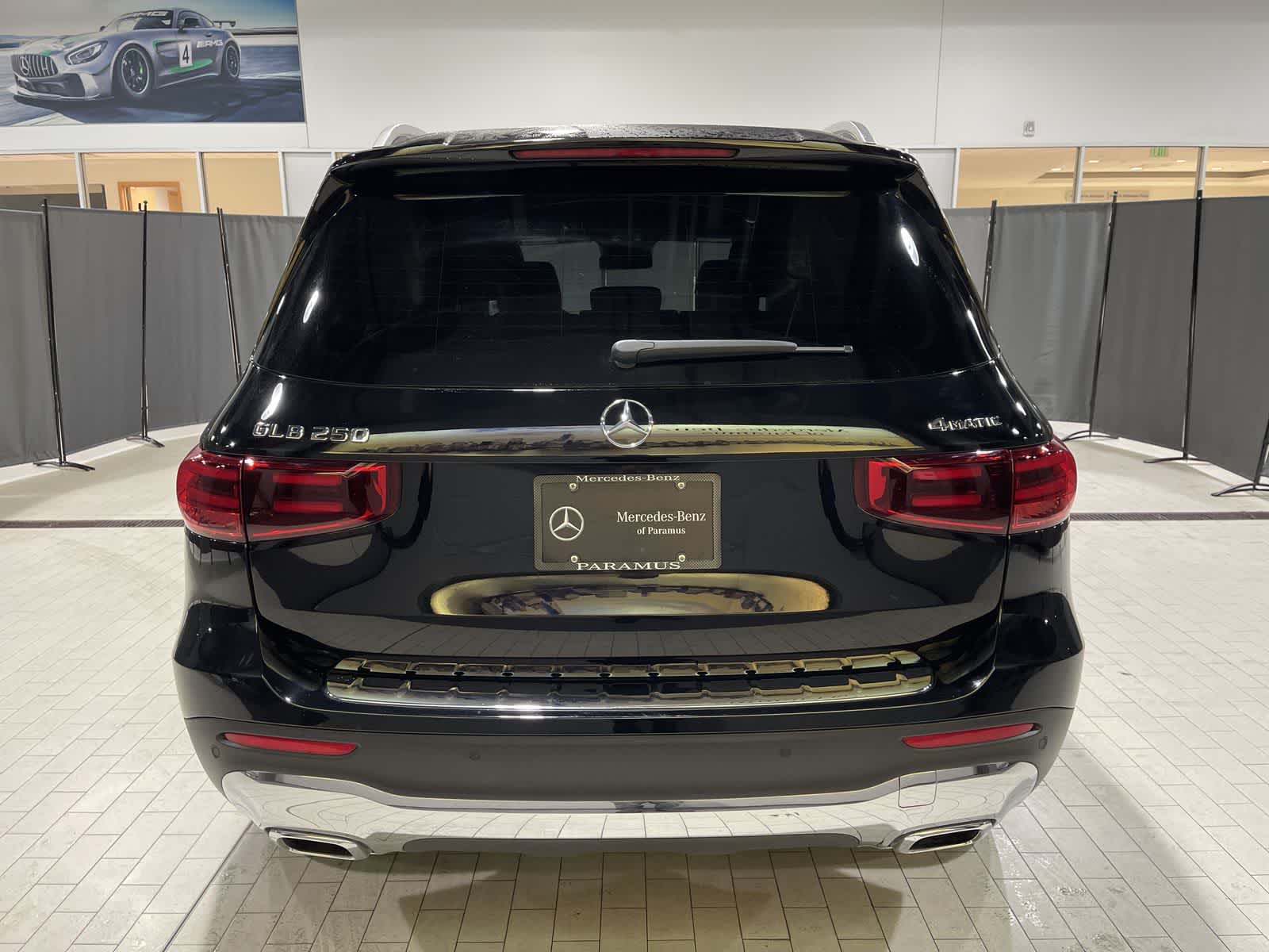 Thumbnail: 2025 Mercedes-Benz GLB - 17