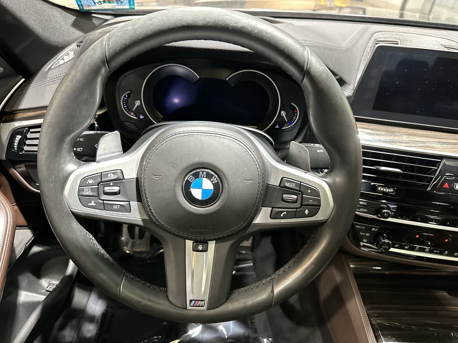 Thumbnail: 2018 BMW 5 Series - 26