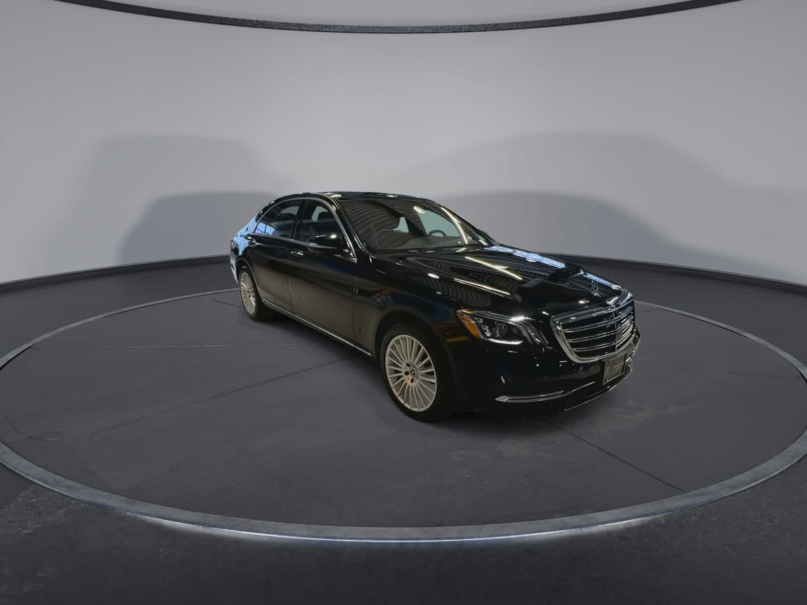Thumbnail: 2018 Mercedes-Benz S-Class - 2