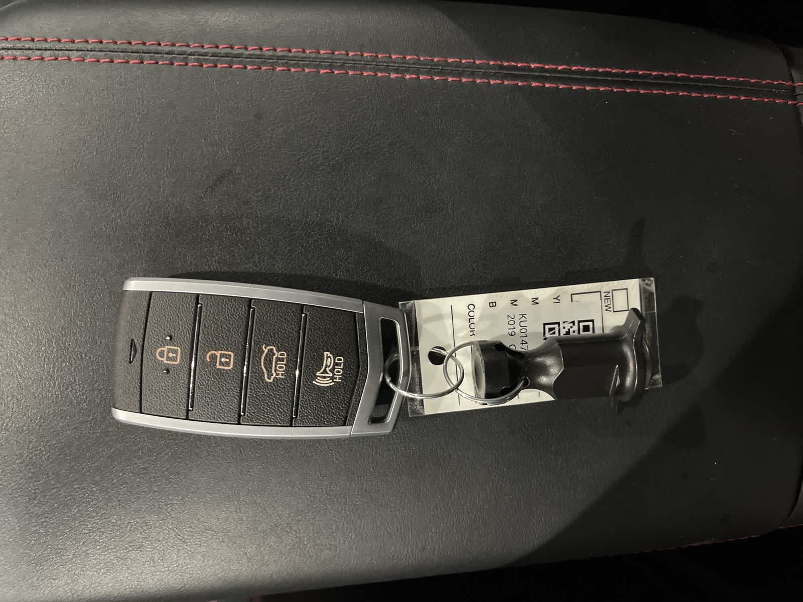 Thumbnail: 2019 Genesis G70 - 32