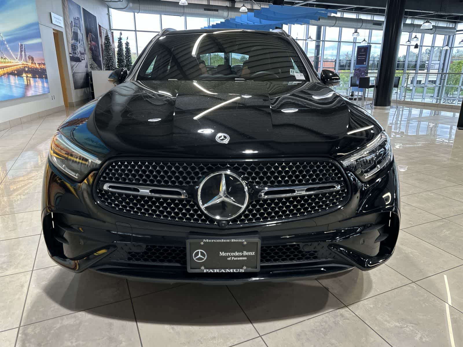 Thumbnail: 2026 Mercedes-Benz GLC - 18