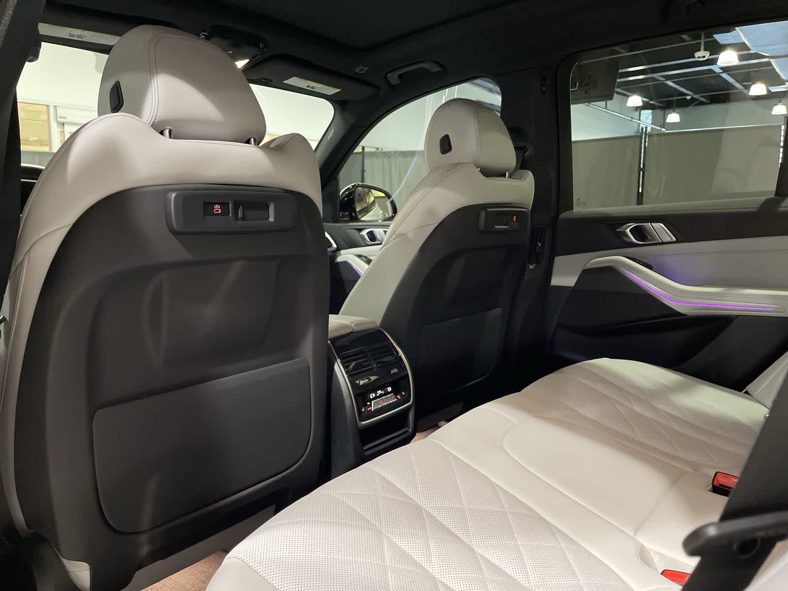 Thumbnail: 2023 BMW X5 - 24