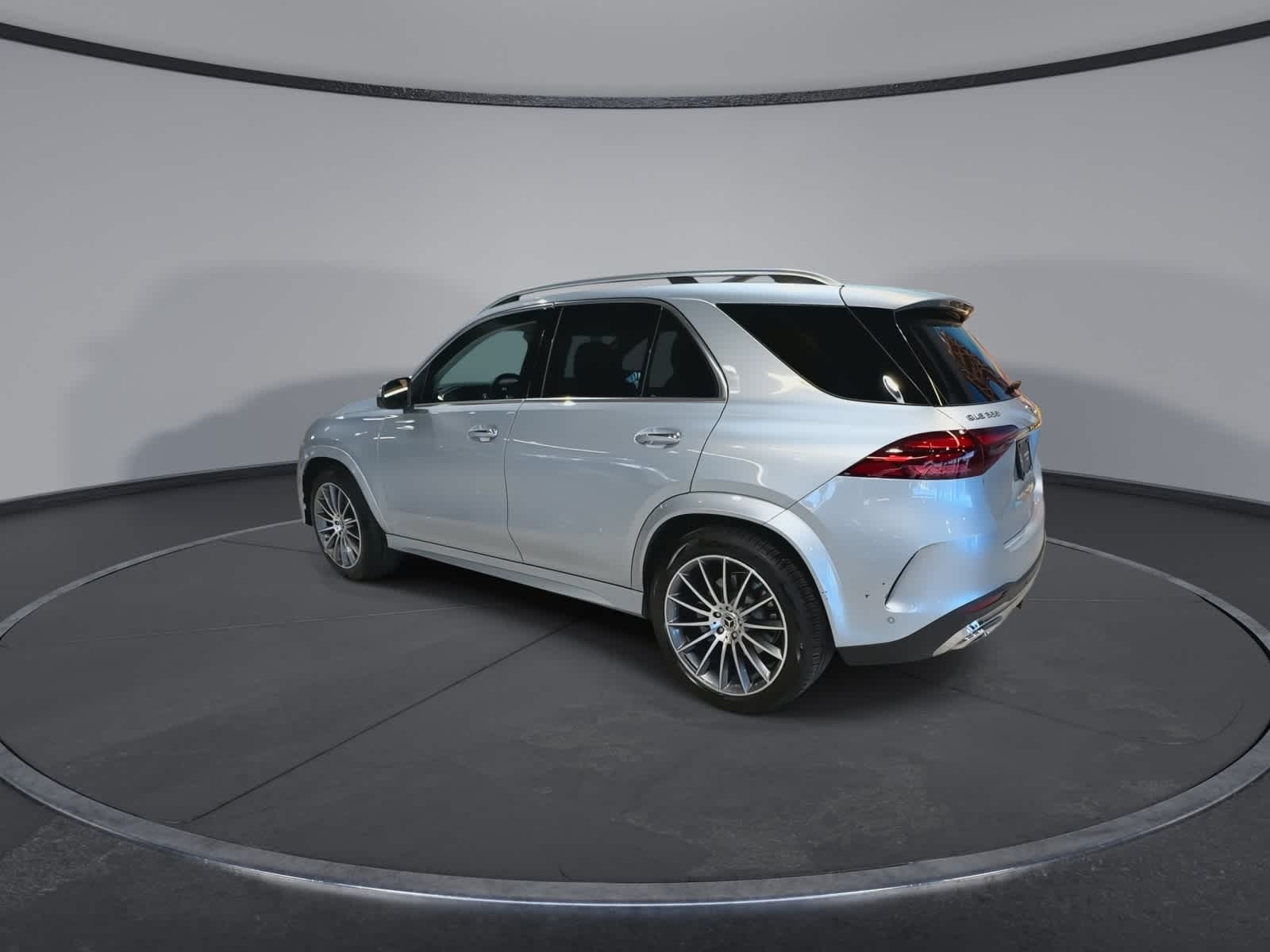 Thumbnail: 2025 Mercedes-Benz GLE - 8