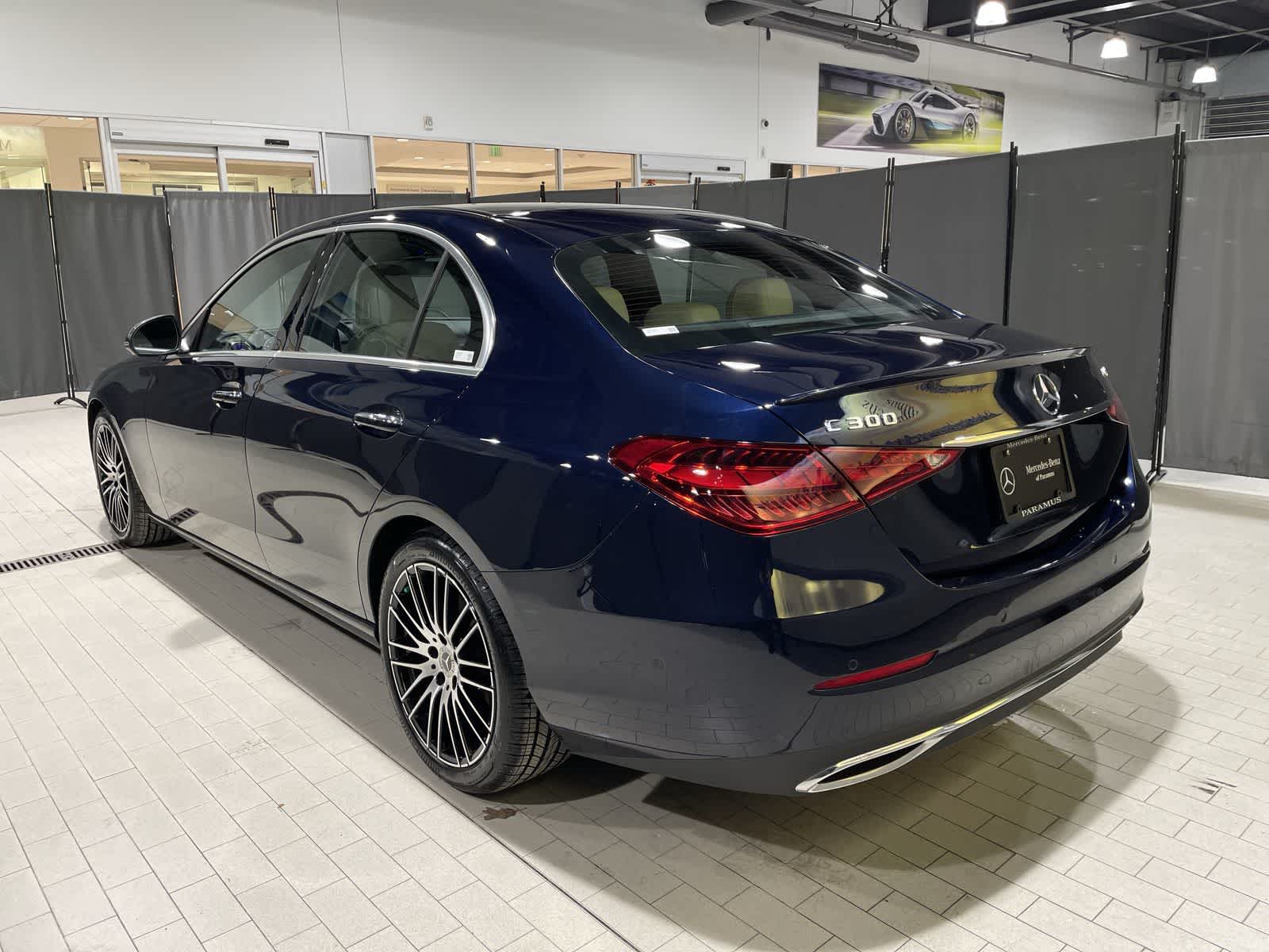 Thumbnail: 2022 Mercedes-Benz C-Class - 16