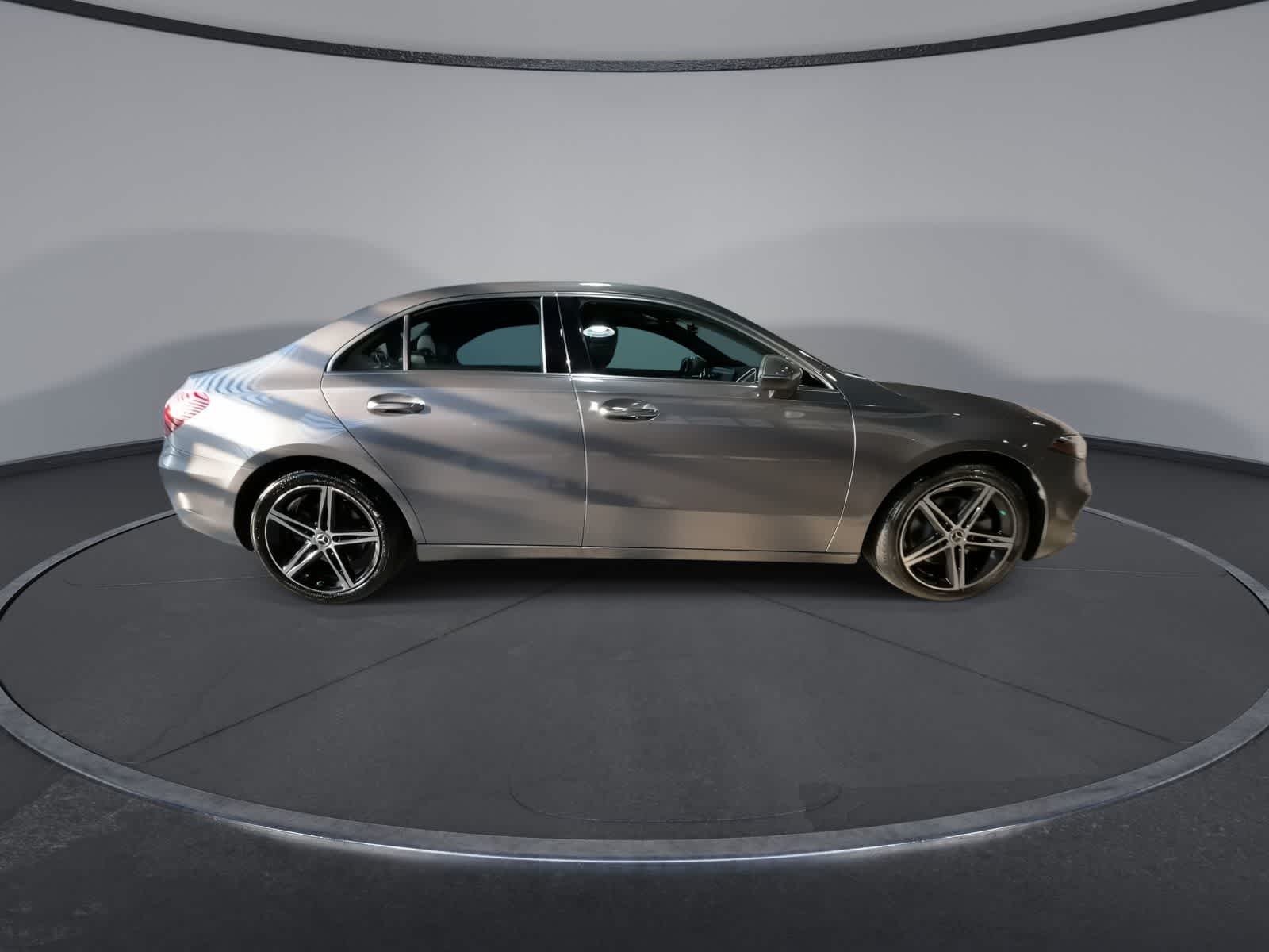 Thumbnail: 2022 Mercedes-Benz A-Class - 13