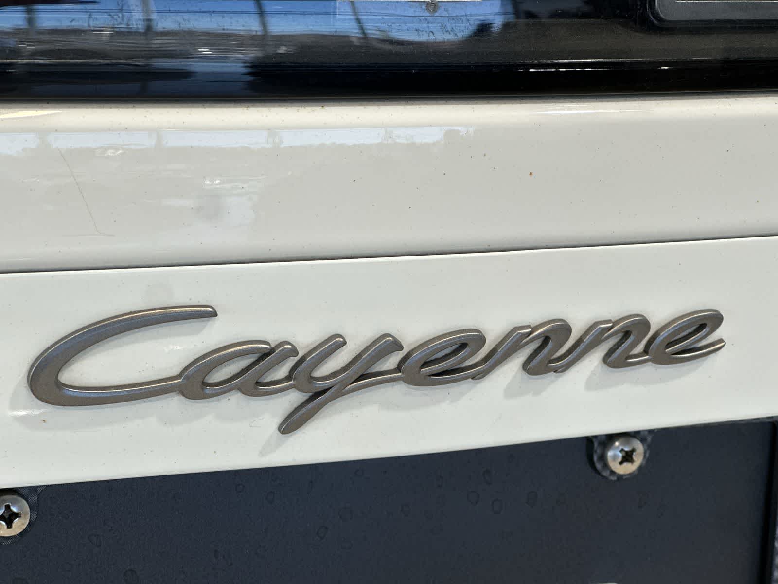 Thumbnail: 2022 Porsche Cayenne - 19