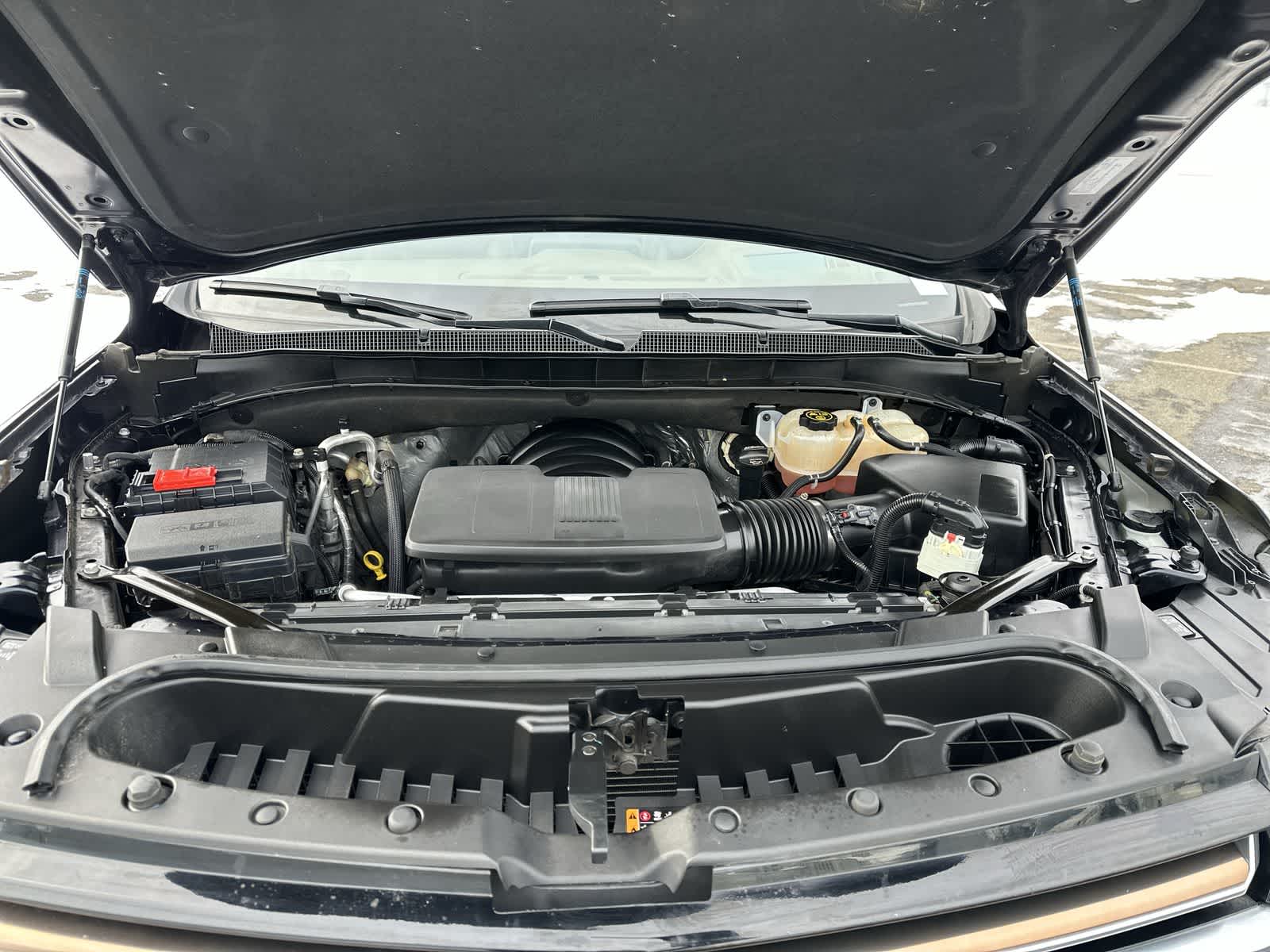 Thumbnail: 2023 Chevrolet Suburban - 21