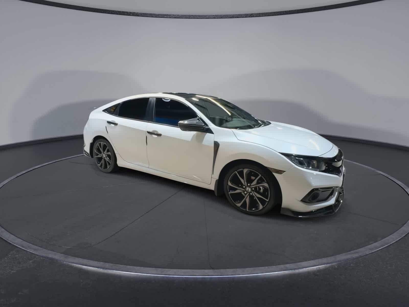 Thumbnail: 2019 Honda Civic - 2